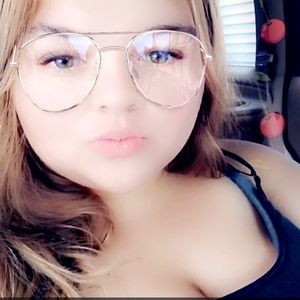 Meet your Posher, Kayle